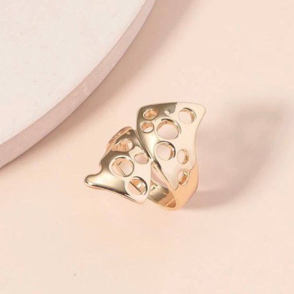 Gold Hollow Irregular Shaped Ring - Picture 3 of 4